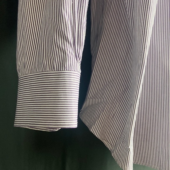 - Hugo Boss Dress shirt💕 - Picture 7 of 9